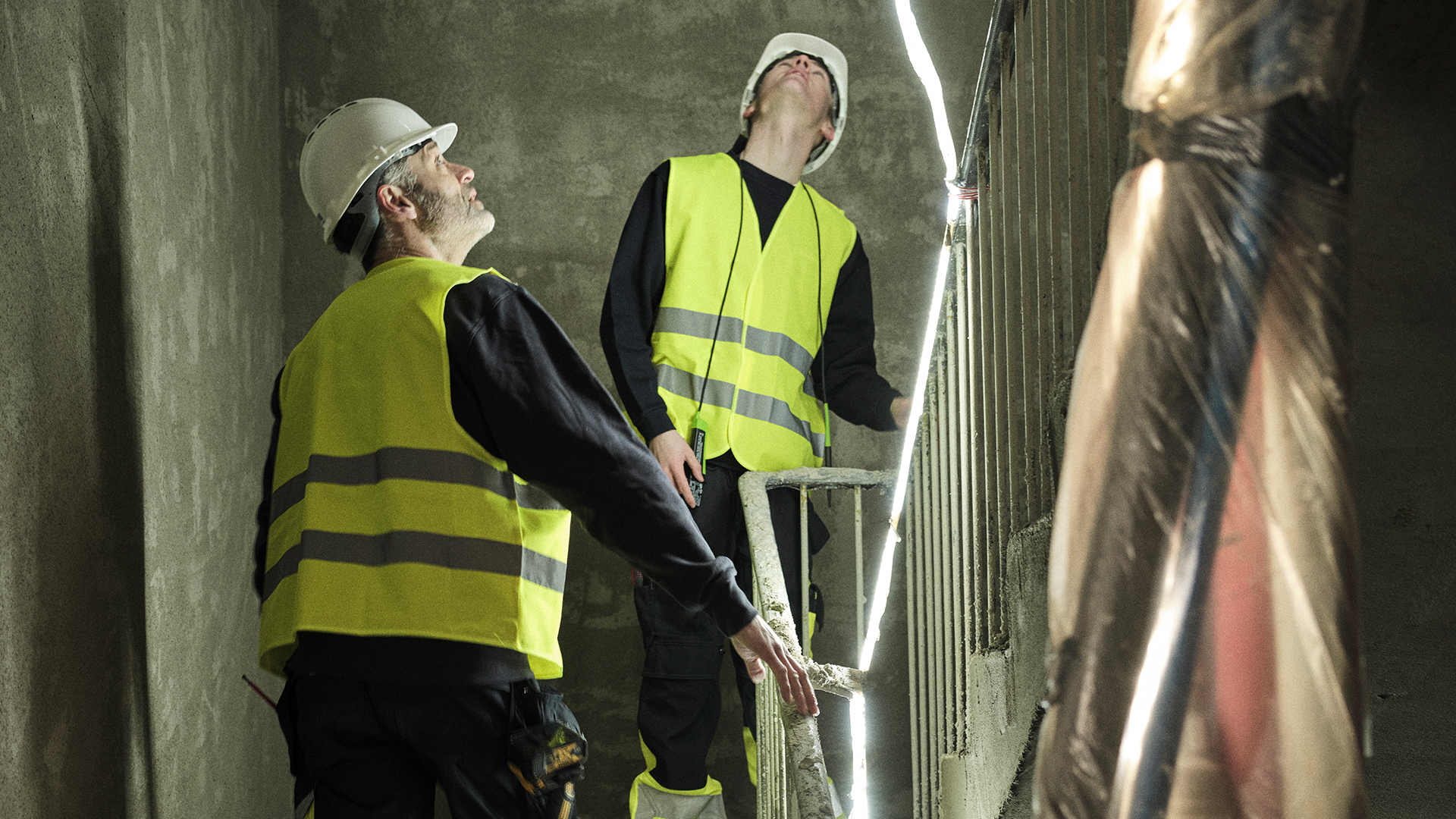 vikar i moment construction
